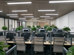 廣鑫商務(wù)信息咨詢公司 引領(lǐng)企業(yè)智慧決策，助力商業(yè)成功